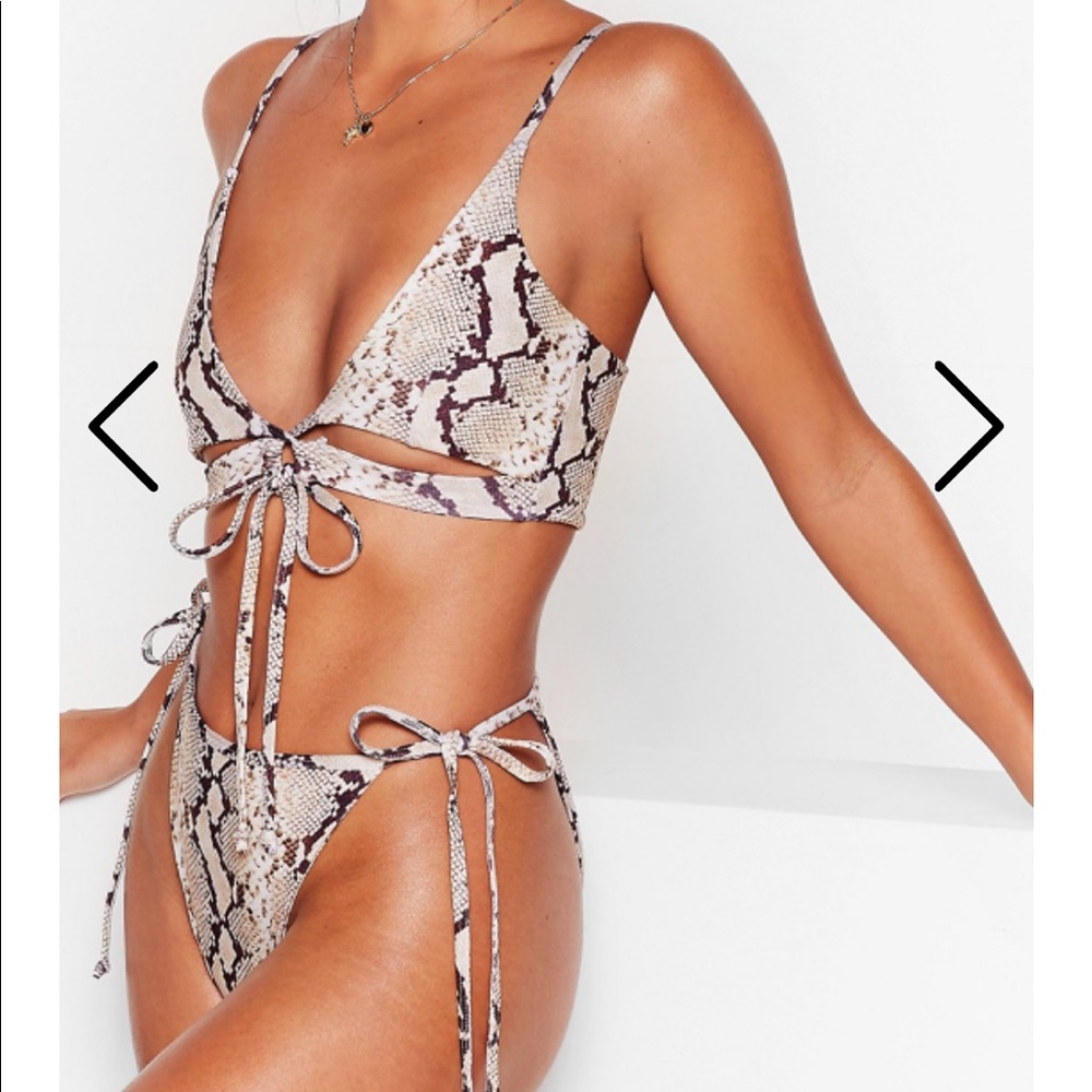 Snake skin tie high-let bikini set